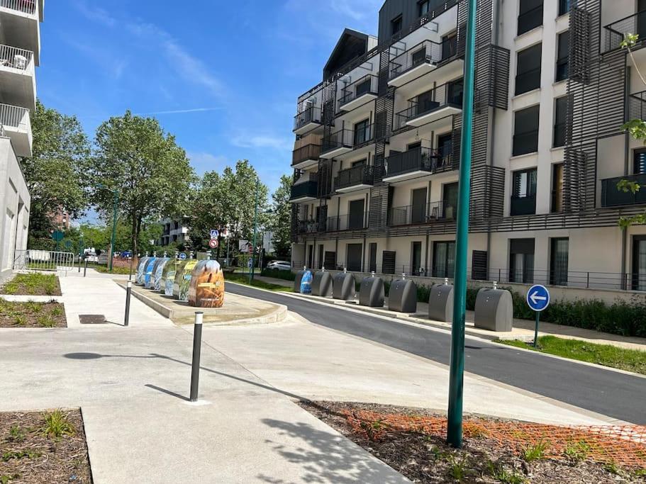 Cosy Apartment - Parking, Garden,10Mn From Disneyland! Montévrain Eksteriør bilde